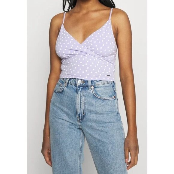 Hollister Must-Have top lavender floral v-neck adjustable straps daisy print - Picture 8 of 8